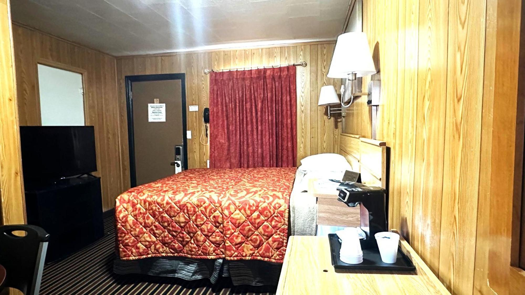 Relax Inn Vinita Exterior photo