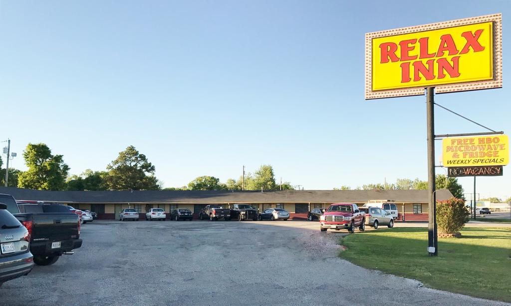 Relax Inn Vinita Exterior photo
