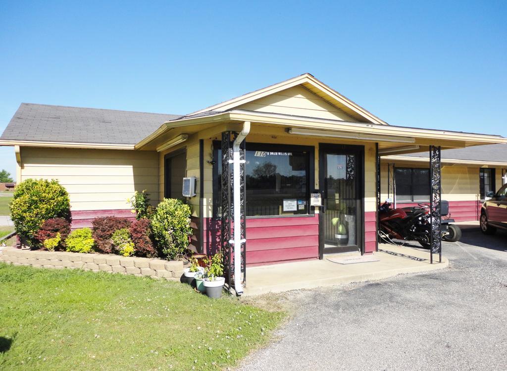 Relax Inn Vinita Exterior photo
