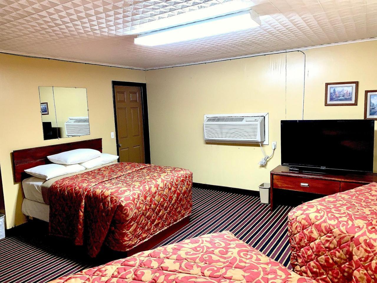 Relax Inn Vinita Exterior photo